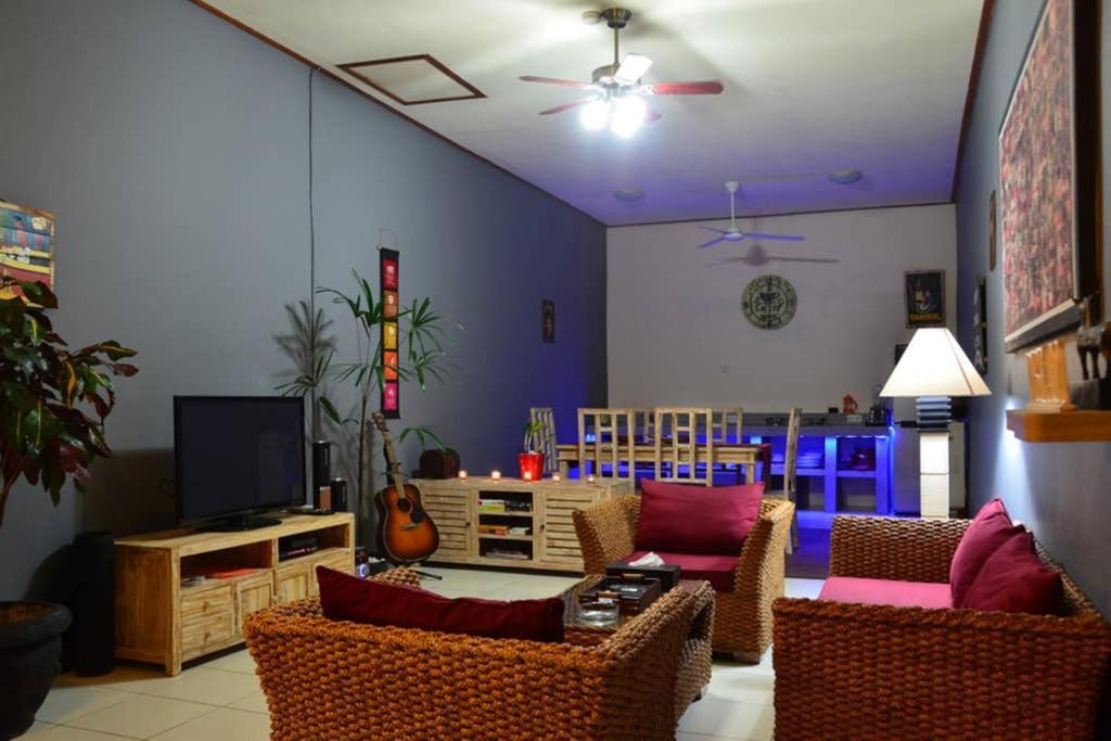 Villa Eden Seminyak Εξωτερικό φωτογραφία