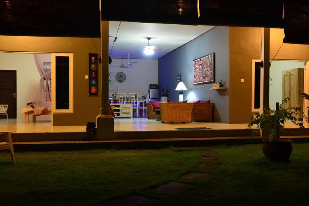 Villa Eden Seminyak Εξωτερικό φωτογραφία